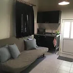 Apartment Leonidas 1 *