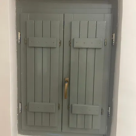 Leonidas 1 Apartmán *