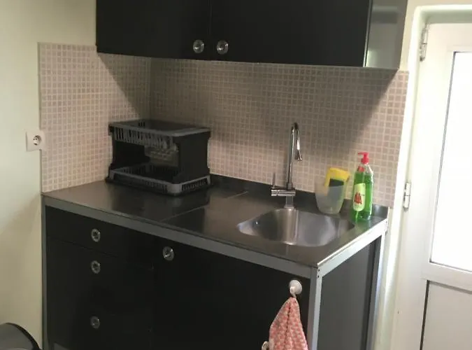 Leonidas Apartamento Sparta